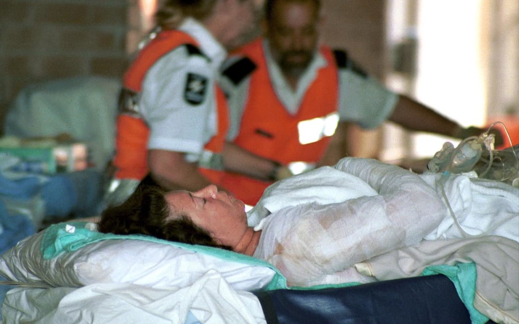 A victim of the Bali bombings arrives at Darwin Hospital on 14 October 2002, after being airlifted from Denpasar, Indonesia.