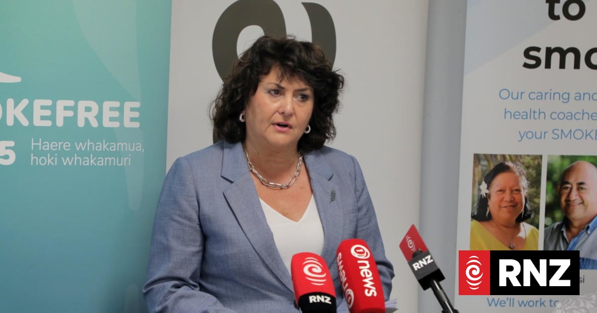 Casey Costello's tobacco tax comments concerns experts, minister says no reduction