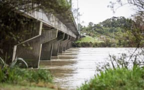 Buller River - level a lot lower that peak on 18 / 8 /2022