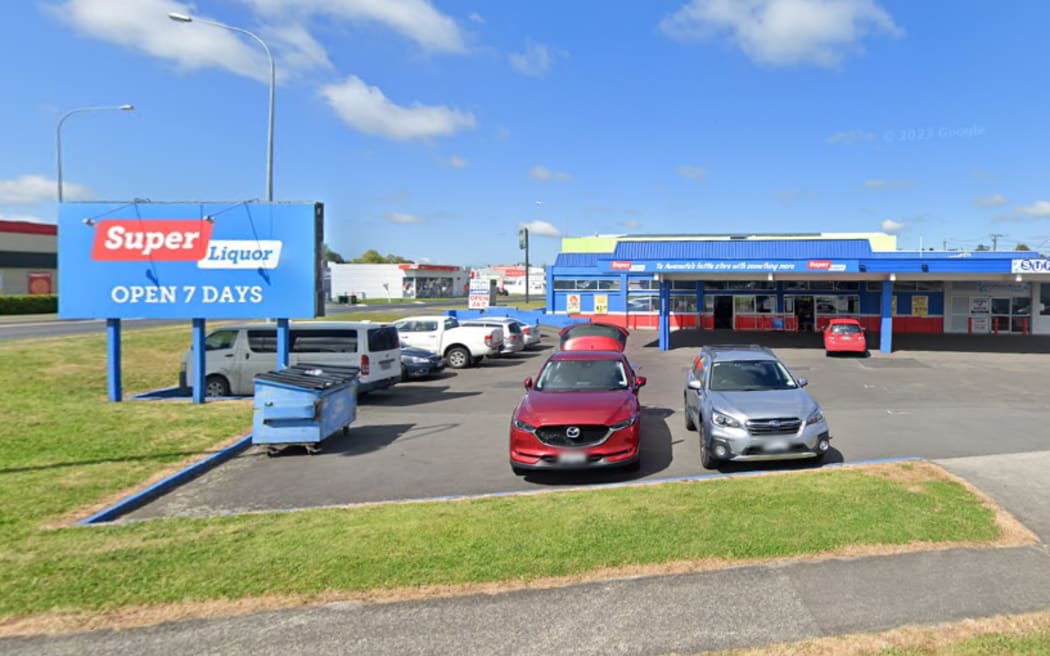 Super Liquor on Sloane Street, in Te Awamutu.