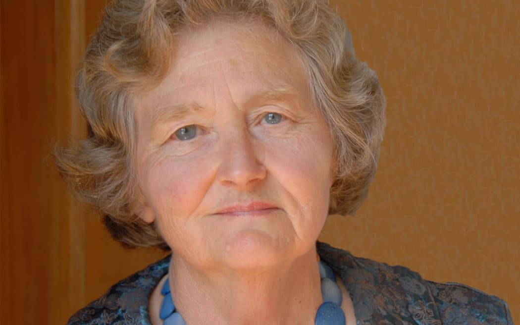 Dr Carol Shand