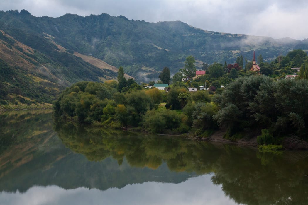 A view of the settlement of Jerusalem on the banks of the Whanganui River