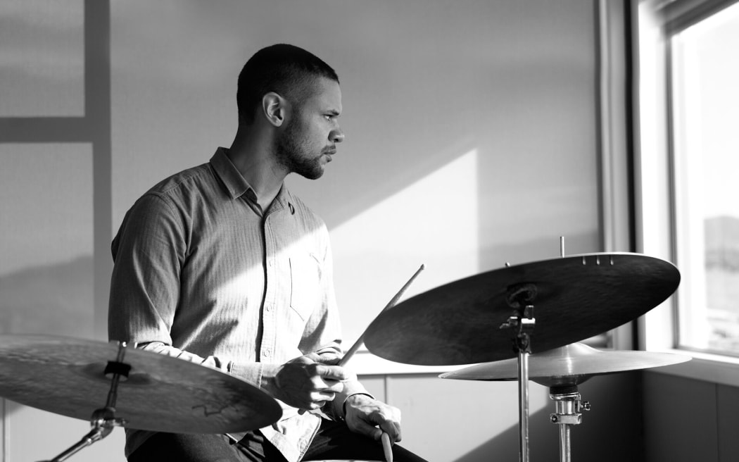 Myele Manzanza