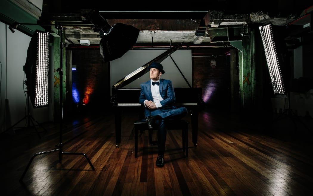 Pianist Simon Tedeschi