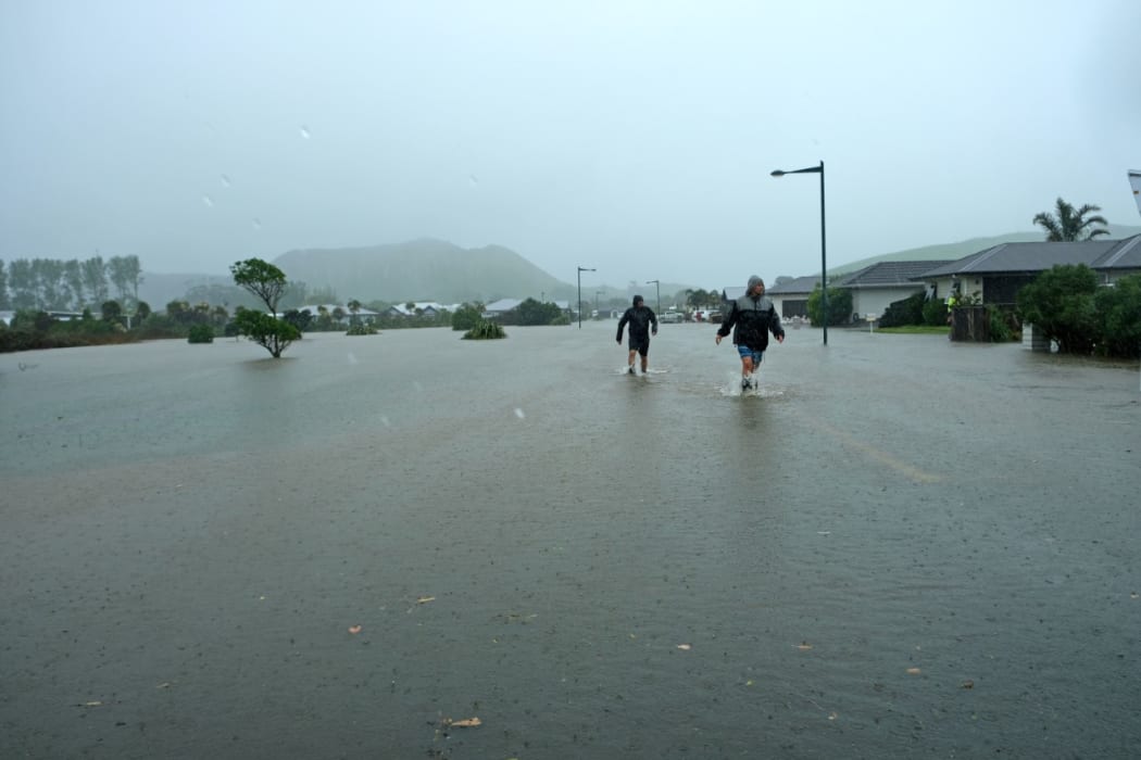 Flooding on Hamilton Drive, Sponge Bay Estate, Gisborne.