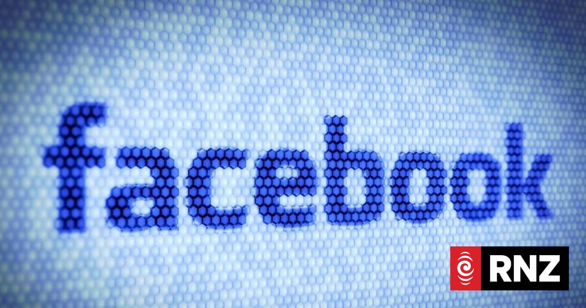 Russia blocks Facebook, says it restricts access to Russian media | RNZ