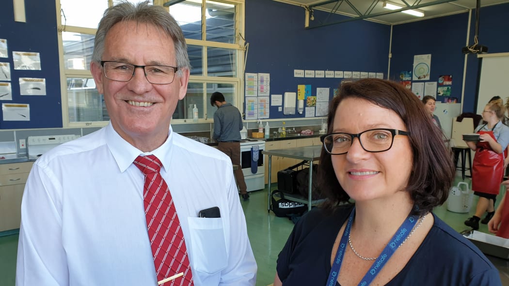 Pakuranga College principal, Mike Williams, and head of food technology, Sheena Prankerd