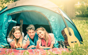 Some clean-cut millennials enjoying the 3nder afterglow.