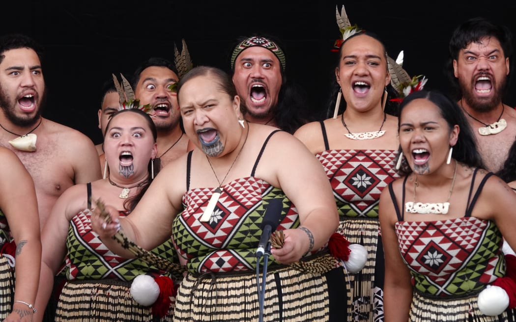 Hātea kapa haka from Pehiāweri Marae, near Whangārei.
