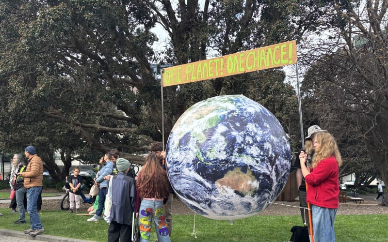 Striking students call on the government to do more to fight climate ...