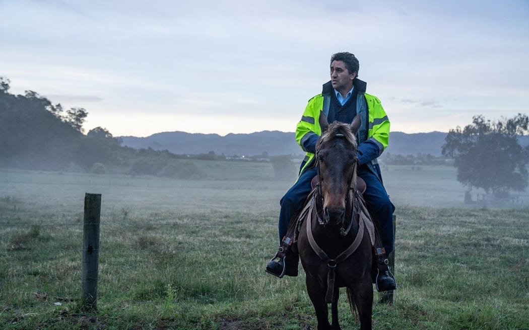 Cliff Curtis in Muru