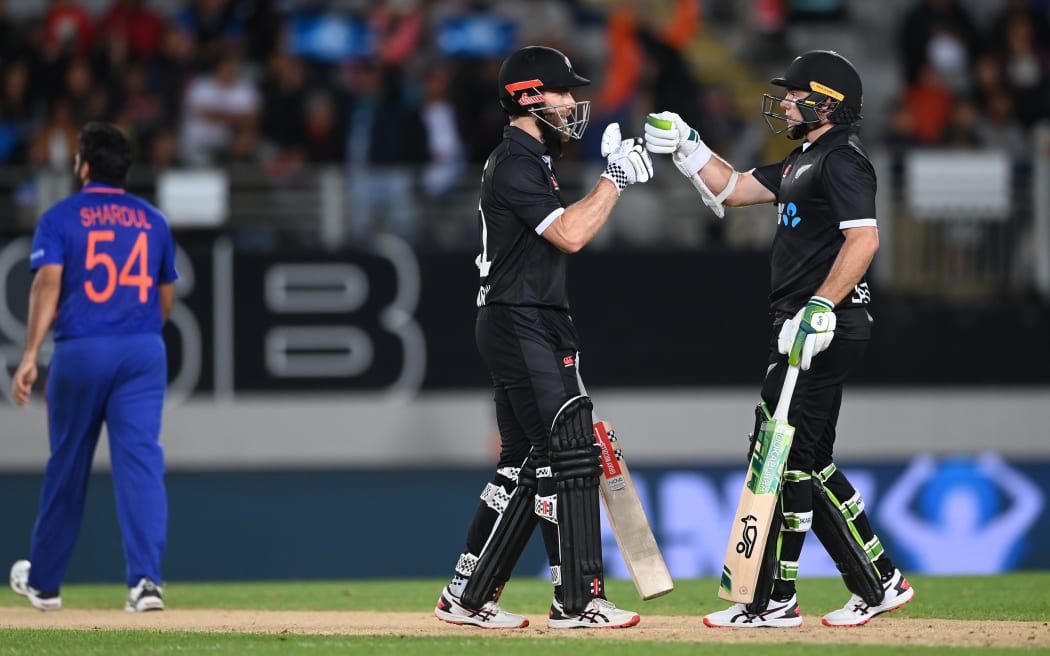 New Zealand's Kane Williamson and Tom Latham