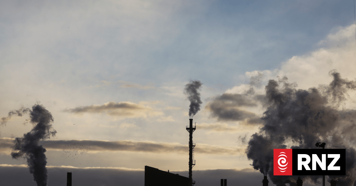 Has cutting 'corporate welfare' left a hole in government climate plans? - Vimarsana News