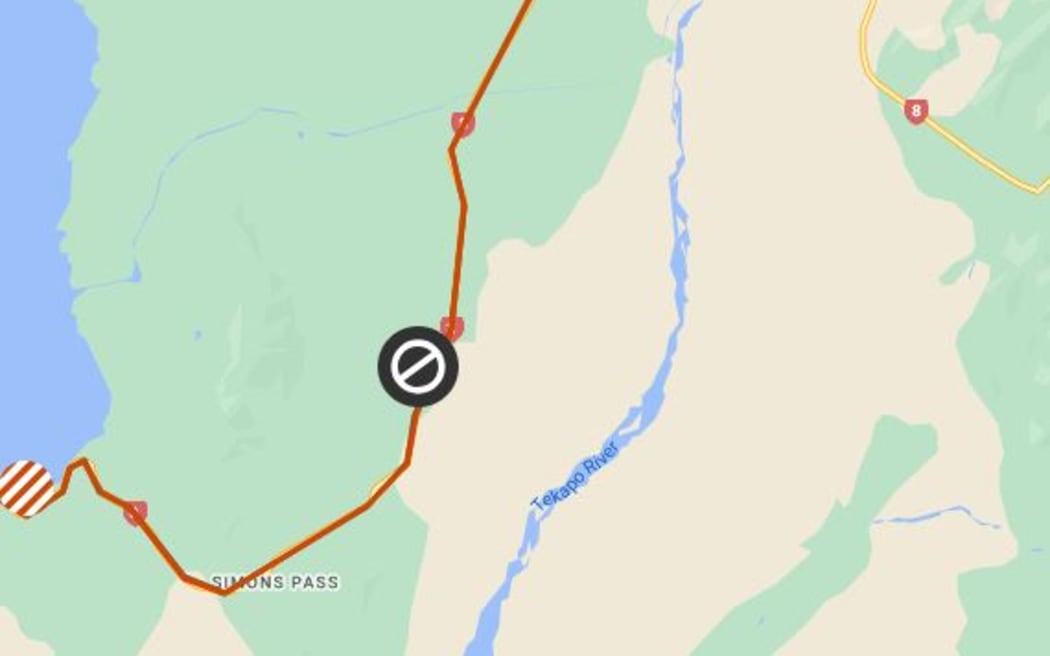 Due to a crash near Hayman Road intersection SH8 is closed between Lake Tekapo and Lake Pukaki. Road users are advised to delay their travel or avoid the area if possible.