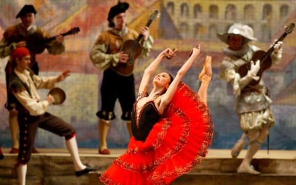 Svetlana Zakharova in Kitri Variation with the Bolshoi Ballet