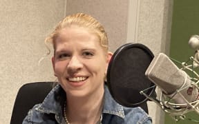 Dr Mona Krewel