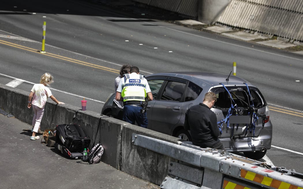A car crash has closed the Terrace Tunnel in Wellington