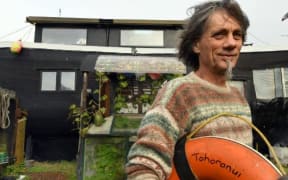 Aramoana man Just Doi has asked the Ministry of Business, Innovation and Employment to step in to a dispute between him and the Dunedin City Council over whether his home is a boat or a house that requires a building consent.