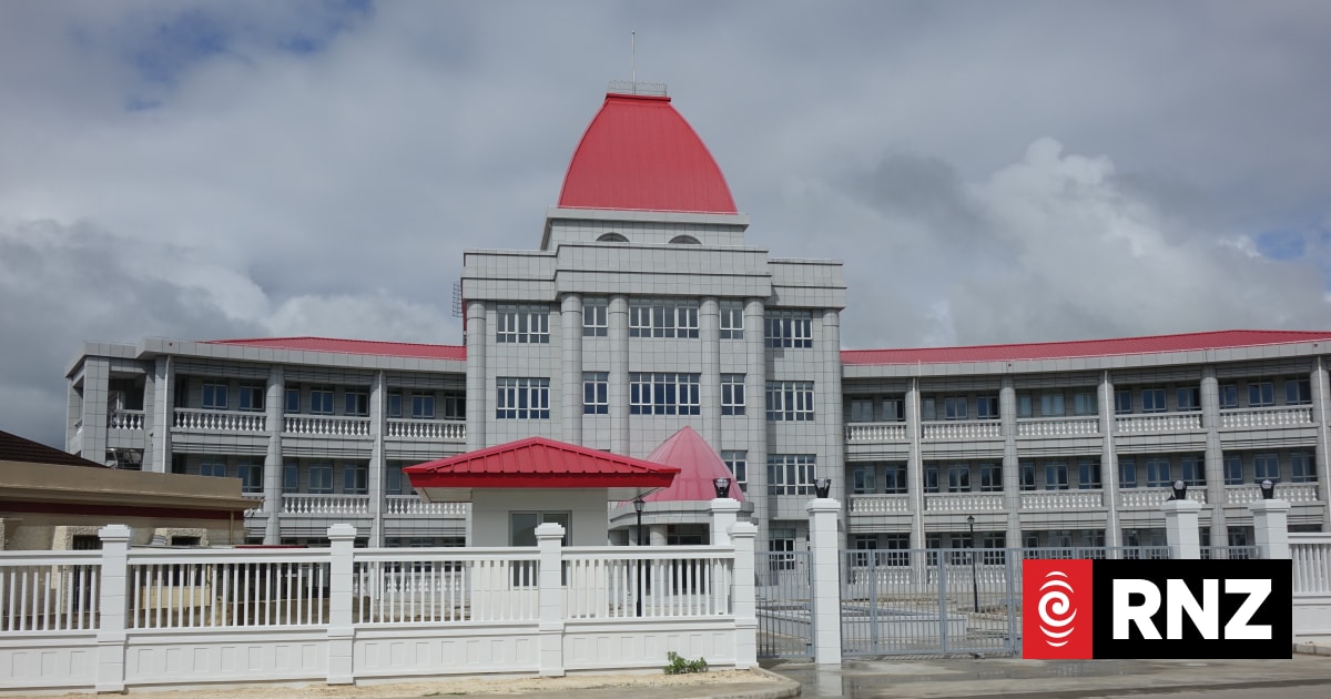 Tongan govt sacks Shared Communication Boards chair | RNZ