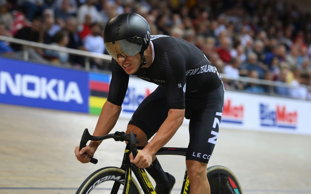 New Zealand cyclist Corbin Strong at the 2022 World Track Cycling Championships in Paris.