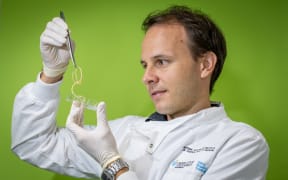 Dr Paul Giacomin