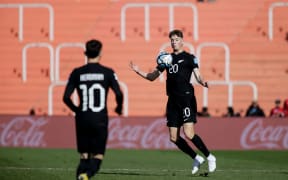 Lukas Kelly-Heald of New Zealand controls the ball. 2022 FIFA U-20 World Cup, Argentina