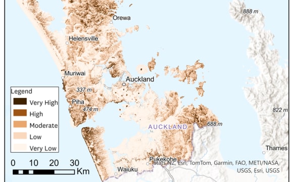 Map with dots indicating sliding scale of large landslide risk in Auckland region