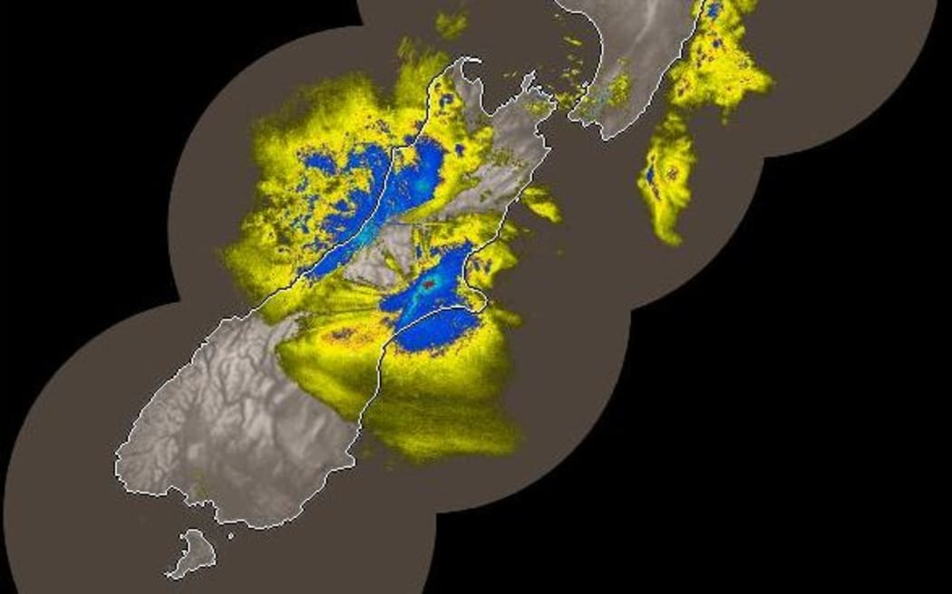 A screenshot of MetService's rain radar for the South Island at 2pm.