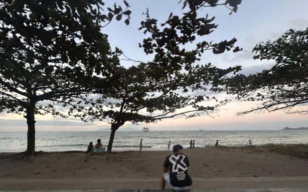 Most evenings as the temperature cools you find the locals playing soccer on the beach.