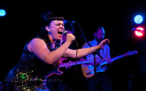 Tami Neilson Sings Songs of Sinners.