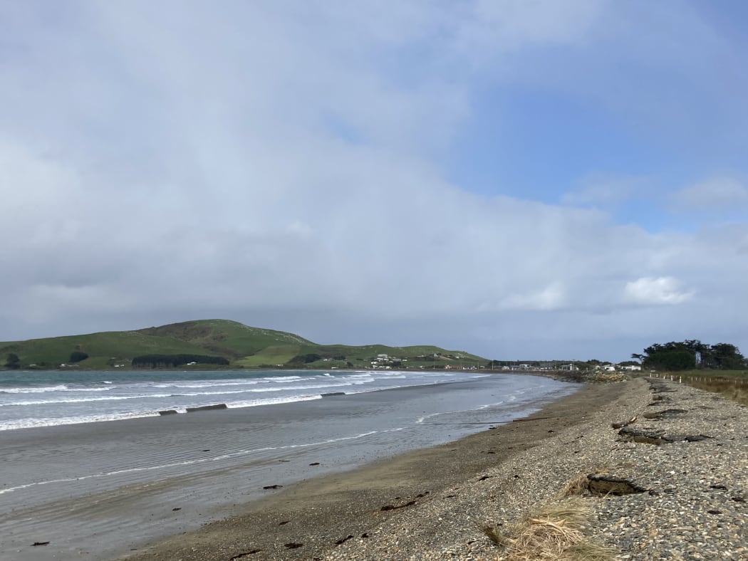 A view of Colac Bay/Ōraka.