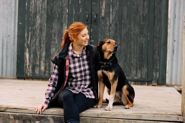 An image from a Swanndri catalogue.