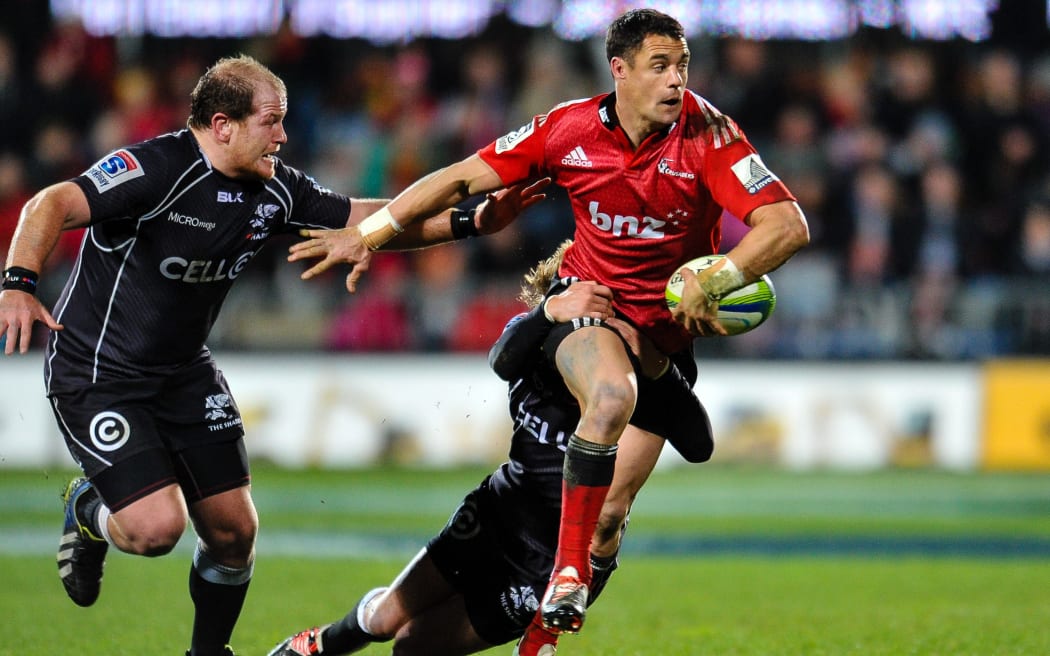 Dan Carter of the Crusaders on the burst in the Super Rugby Semi Final match, Crusaders v Sharks, Christchurch, July 2014.
