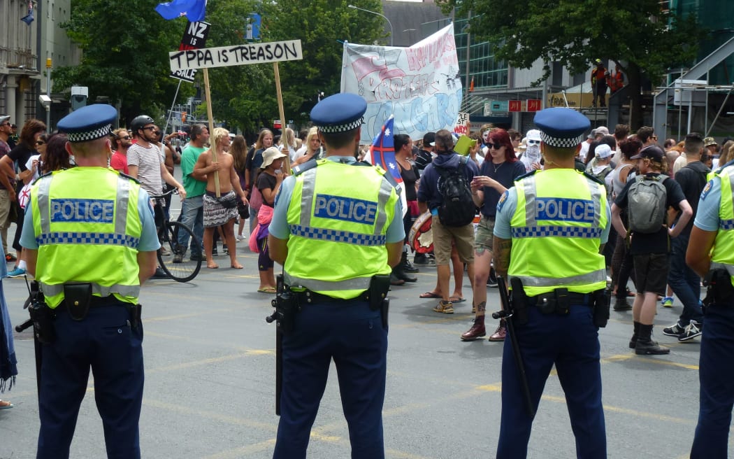 TPP protesters near the Cook Street offramp