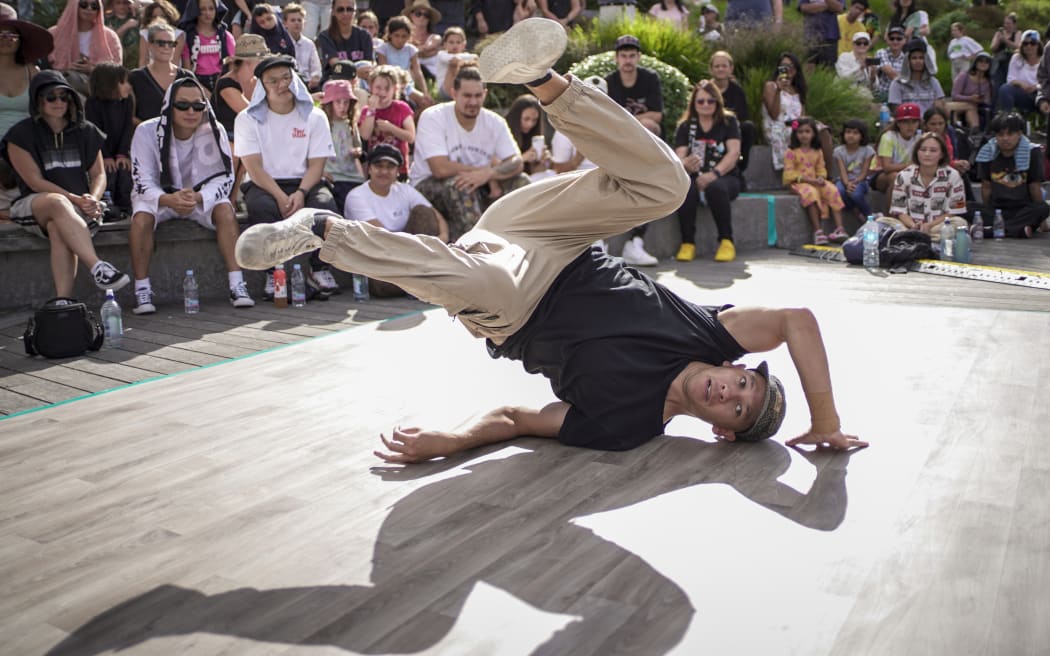 BBoy Akorn  (Aron Mahuika), who won the event.