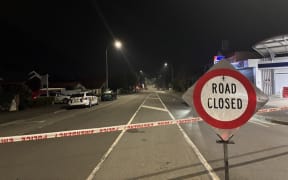 The cordons between Rutherford Street and Van Diemen Street in Nelson, as police deal with a suspicious item left at a Waimea Road address.