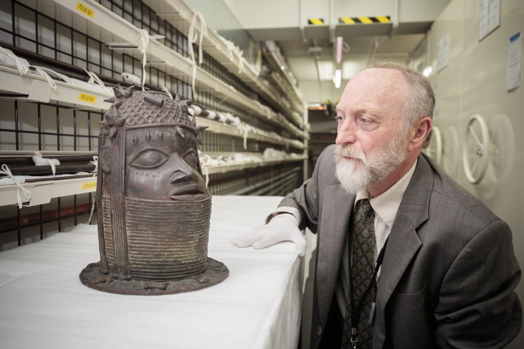 Canterbury Museum Emeritus Curator Roger Fyfe with one of the Benin Bronzes