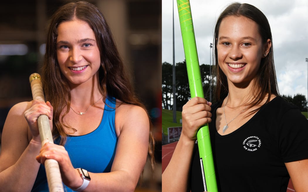 Pole vaulters Imogen Ayris (left) and Olivia McTaggart.