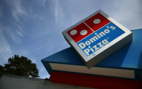 Dominoes Pizza sign