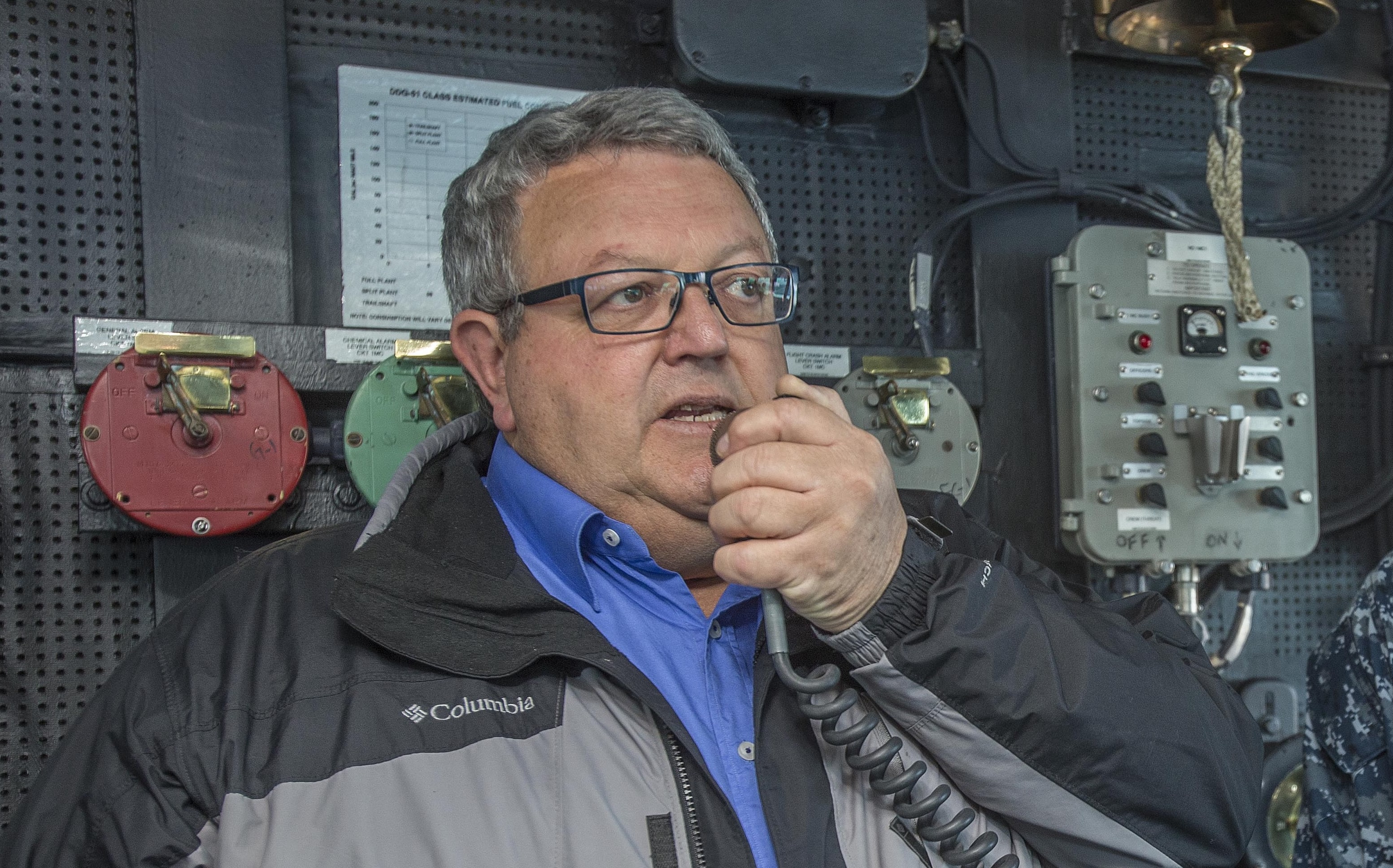 Acting Civil Defence Minister Gerry Brownlee thanks the crew of United States warship the USS Sampson, for their help in the earthquake response.