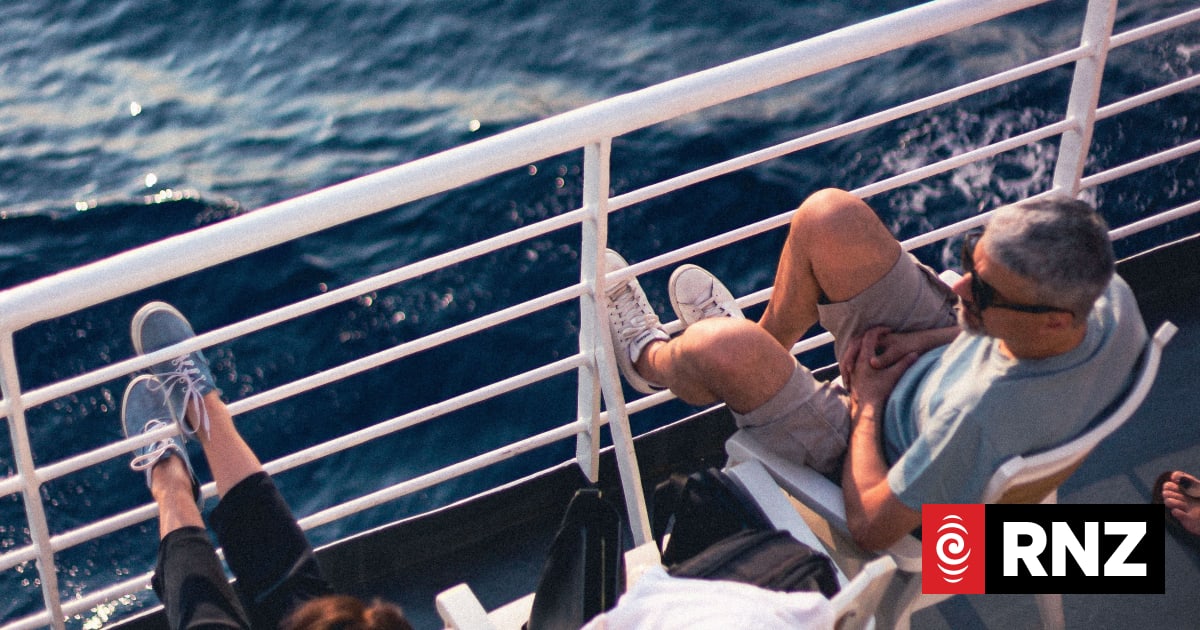 Insurer wrongly rejects claim because cruise ship a 'public place'