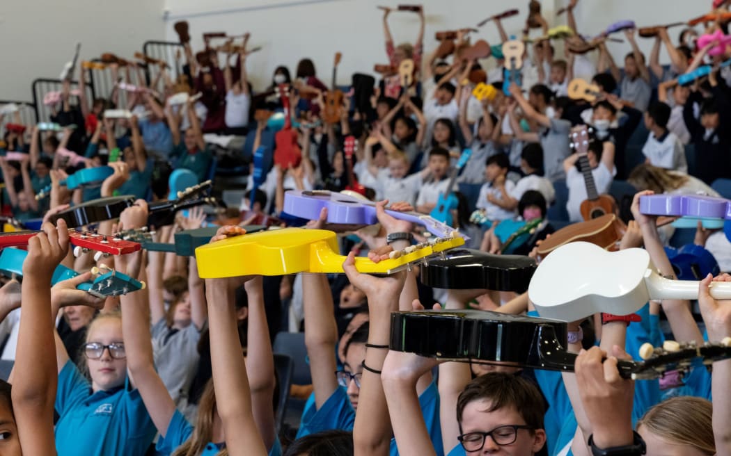 NZ Ukulele Trust - kids holding ukuleles