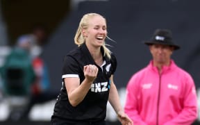 Hannah Rowe of New Zealand celebrates taking a wicket, England, 2024.