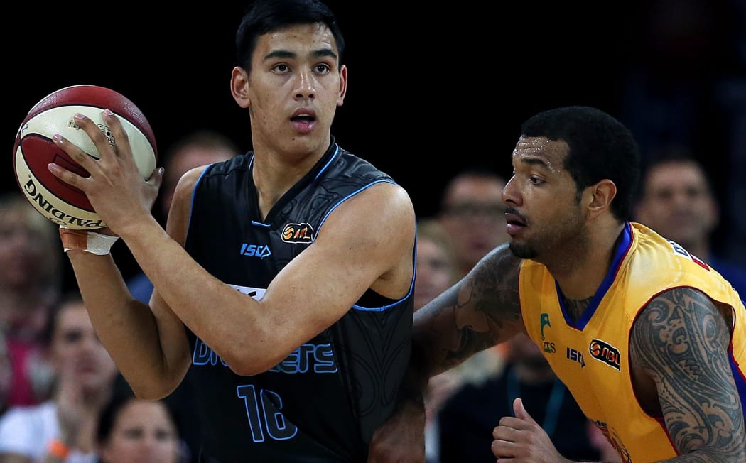 Tai Wynyard in action for the Breakers.