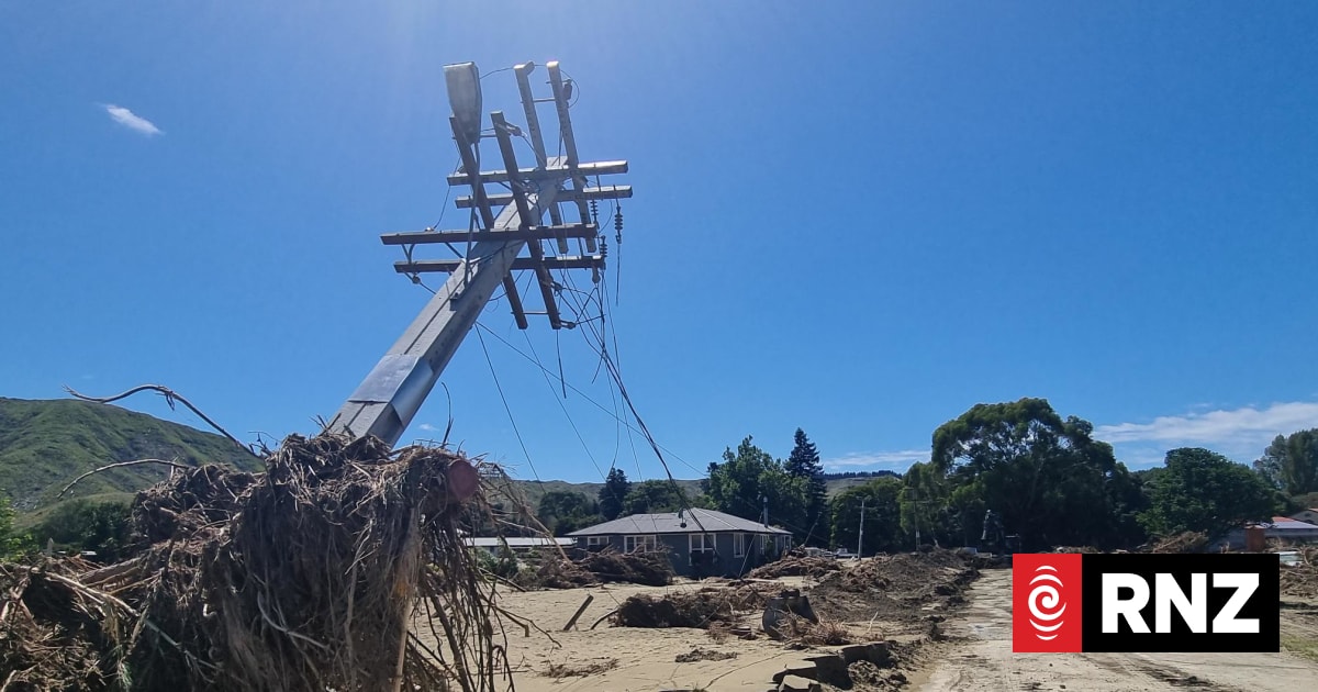 Cyclone Gabrielle: Death toll rises, thousands uncontactable and ...