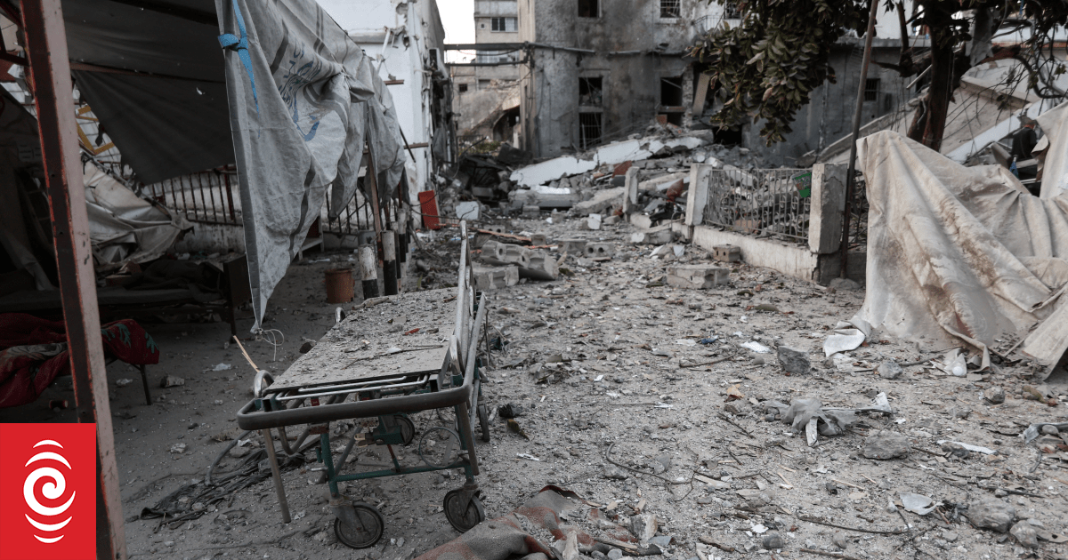 Israeli missiles strike Gaza hospital, patients evacuated | RNZ News