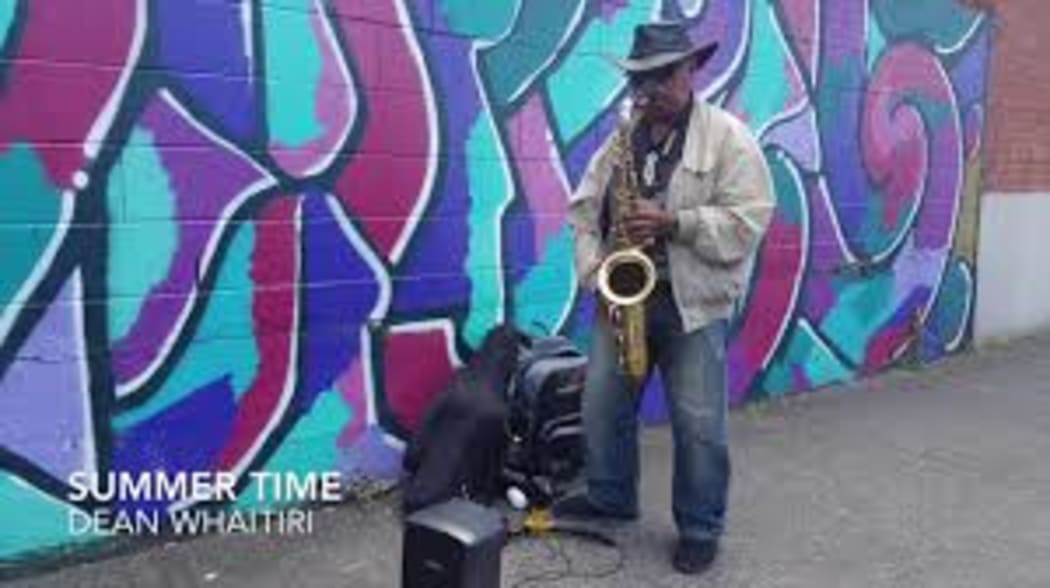 Dean Whaitiri busking