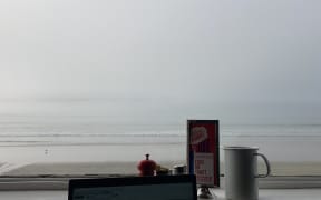 Wellington fog - flight disruption.