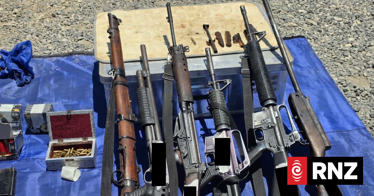 Call for criminal groups to be declared terrorists, as PNG police seize more high-grade guns