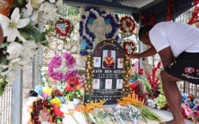 Hunters players visit the grave site of Kato Ottio